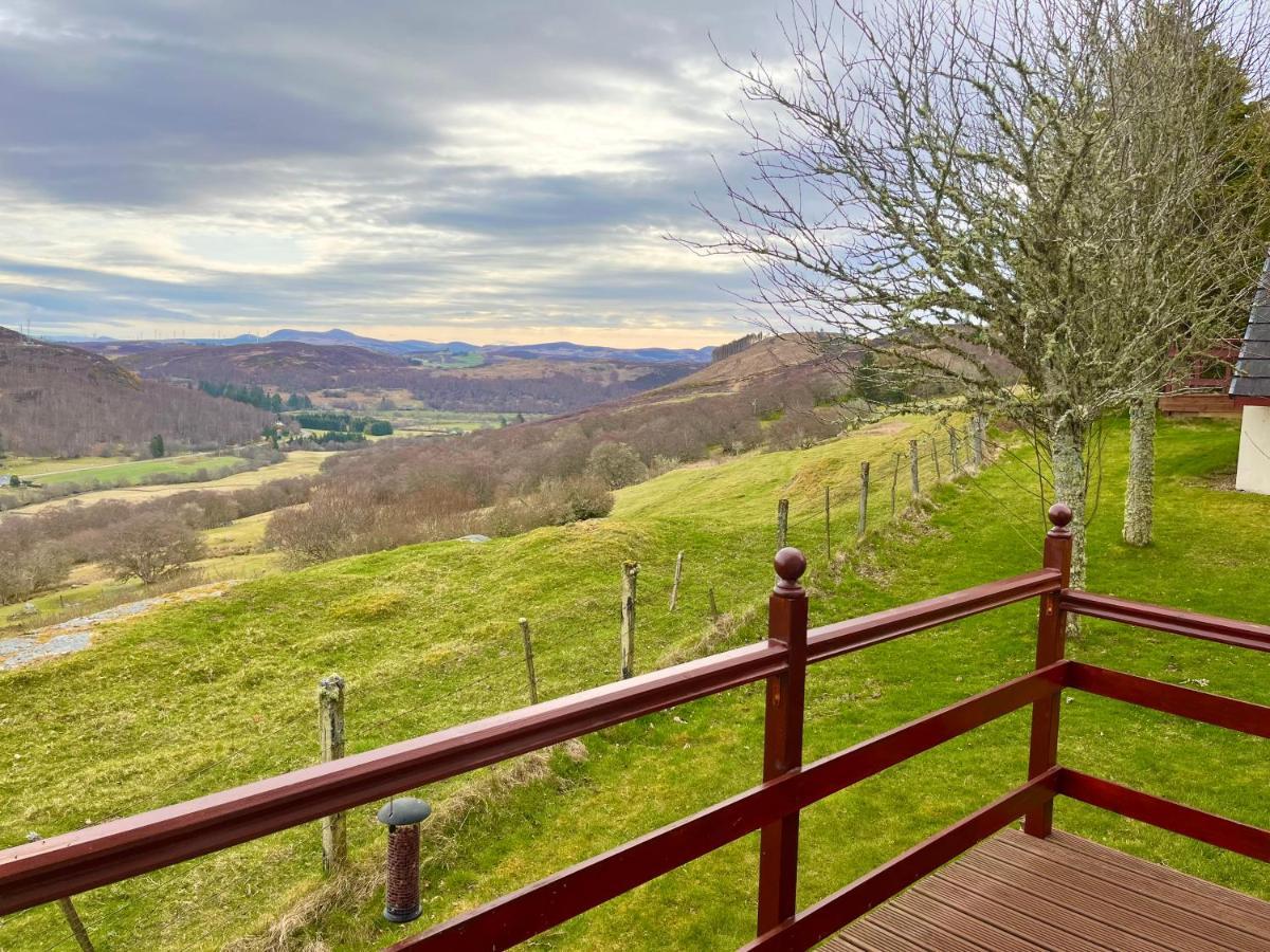 Highland Glen Lodges Rogart Екстериор снимка