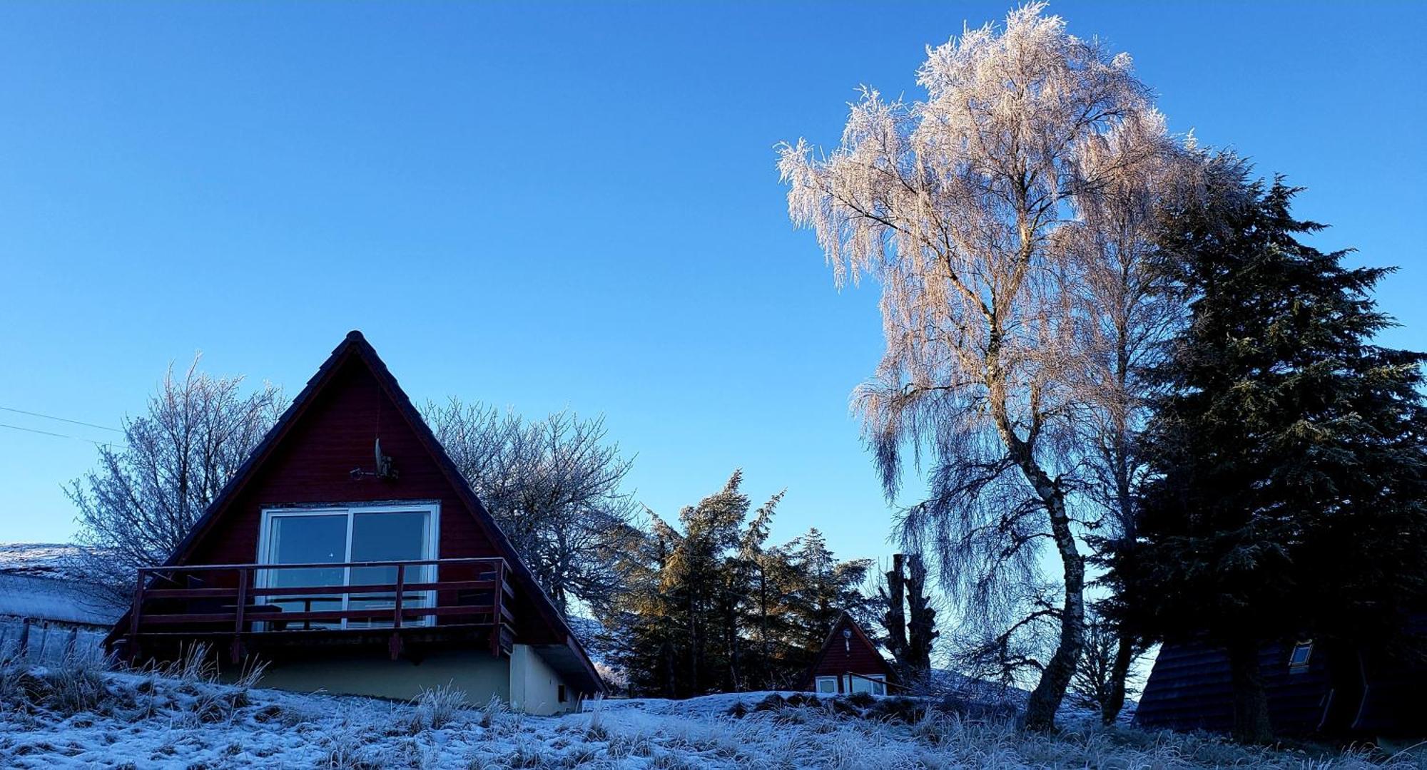 Highland Glen Lodges Rogart Екстериор снимка