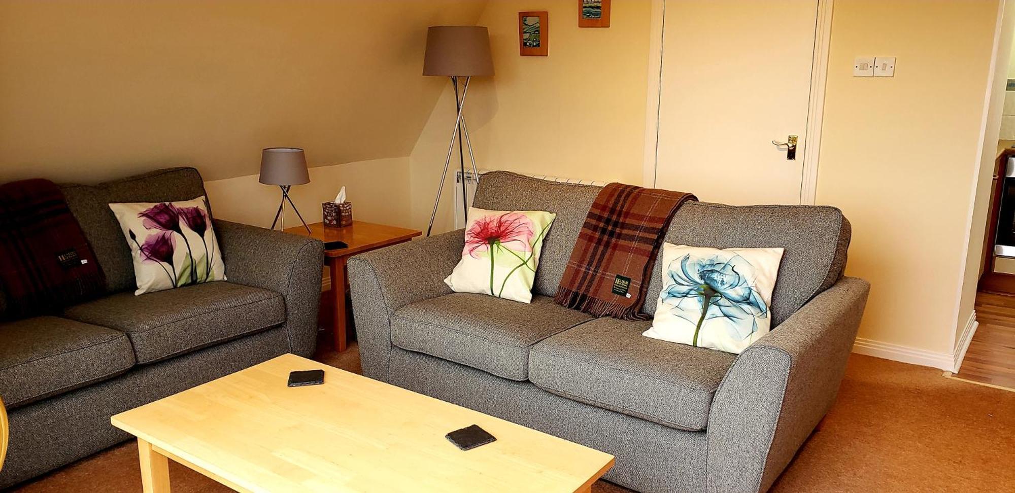Highland Glen Lodges Rogart Екстериор снимка